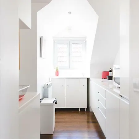 Apartment Aposentus - Downtown Modern Penthouse *